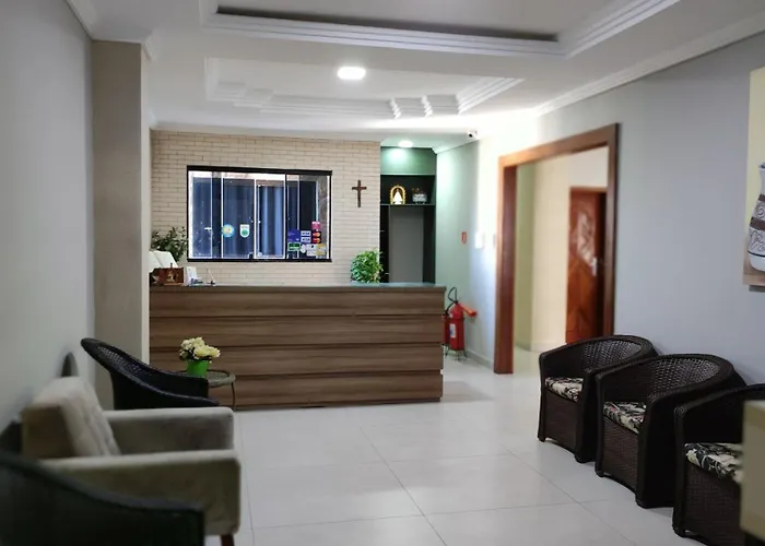 Hotel Cantinho Verde